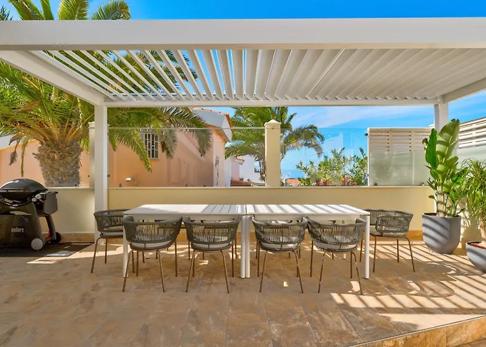 Augustas - Fabulous In Tenerife!